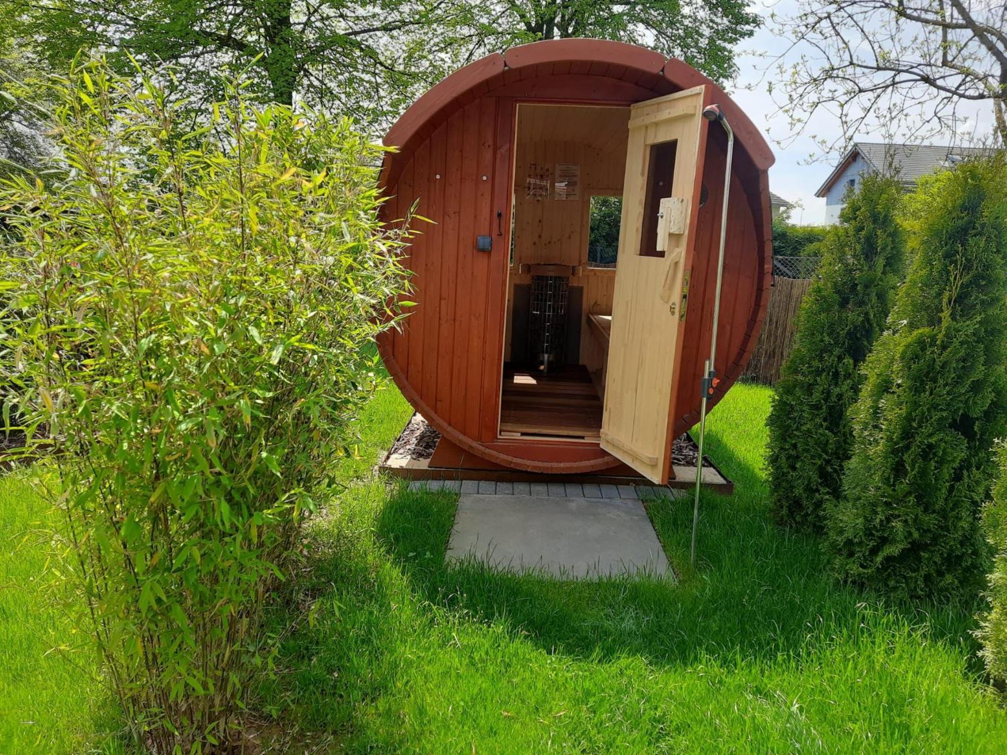 Ferienhaus Deine Zeit Mit Sauna Und Wallbox Nettersheim Bagian luar foto
